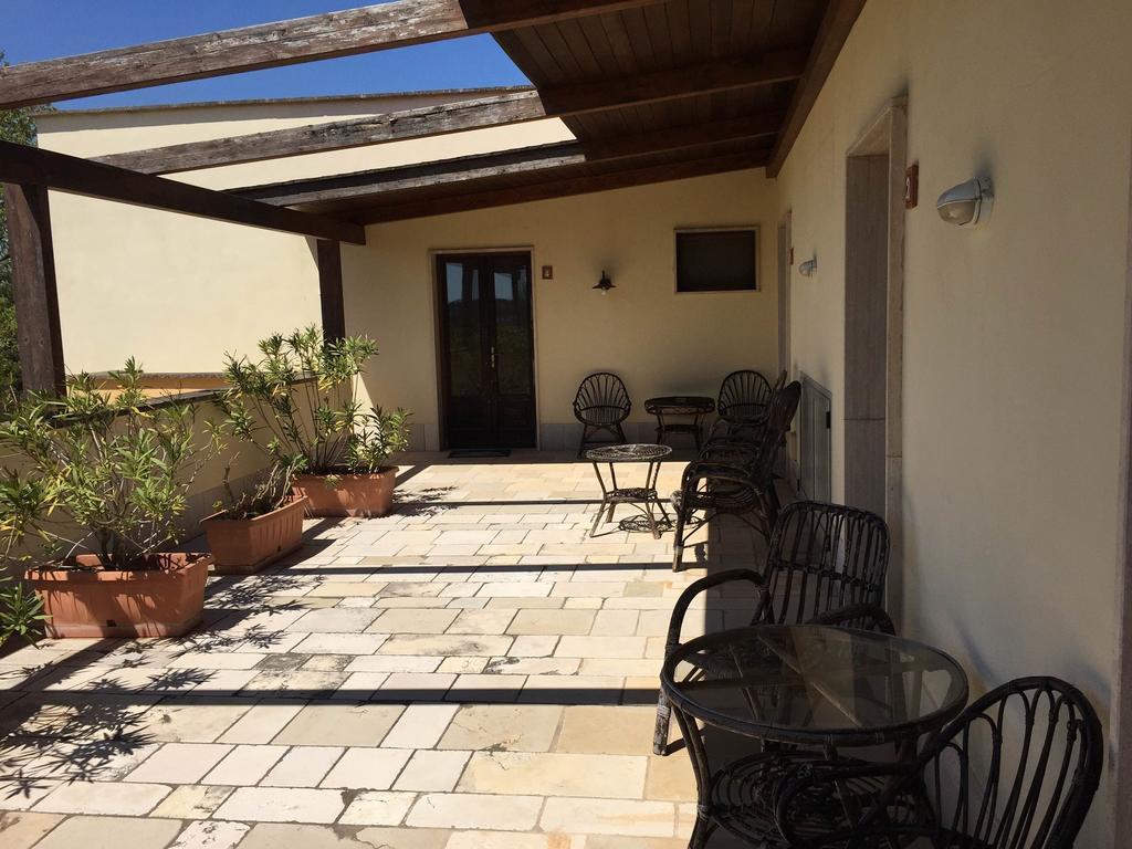 Agritria Di Umberto Anglisani Villa Ostuni Værelse billede